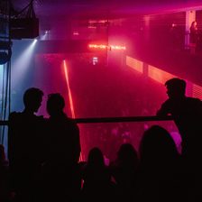 Dossierfoto club limburg aleksandr popov Ktf Pq Wwhv Os unsplash